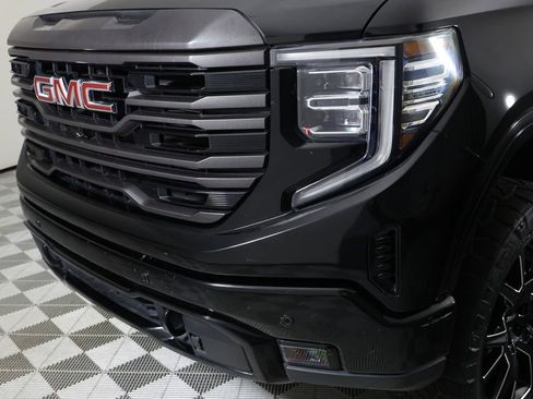 Used 2022 GMC Sierra 1500 SLT w/ SLT Premium Plus Package image 45