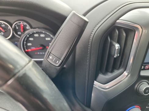 Used 2022 Chevrolet Silverado 3500 LT w/ Convenience Package image 21