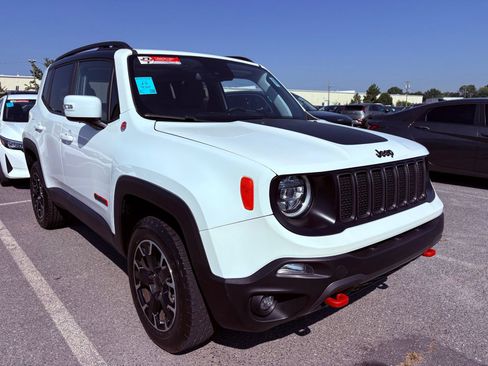 Used 2023 Jeep Renegade Trailhawk w/ Sun/Sound Group AWD/4WD image 1