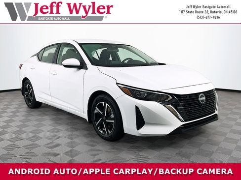 Used 2025 Nissan Sentra SV image 1