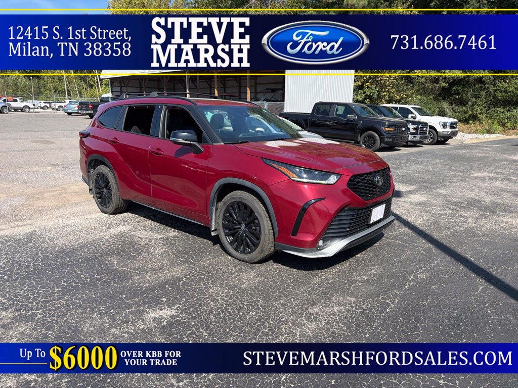 Used 2023 Toyota Highlander XSE FWD image 1