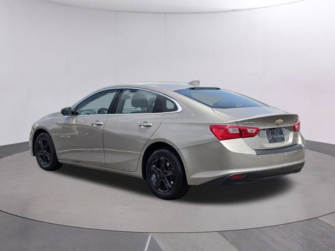 Used 2024 Chevrolet Malibu LT FWD image 9