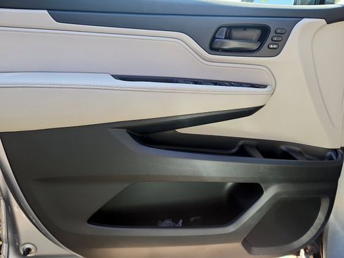 New 2026 Honda Odyssey EX-L image 9