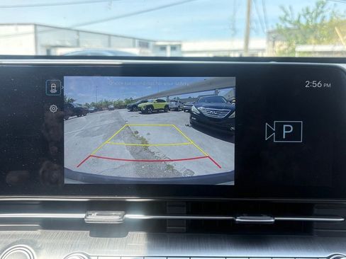 Used 2024 Hyundai Kona SEL FWD image 21