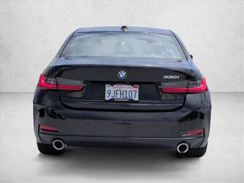 Used 2024 BMW 330i Sedan w/ Convenience Package RWD image 7