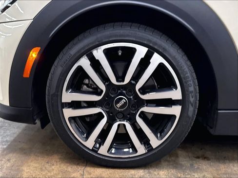 Used 2023 MINI Cooper S w/ Signature Upholstery Package FWD image 12
