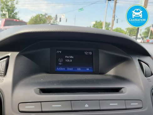 Used 2016 Ford Focus SE FWD image 21