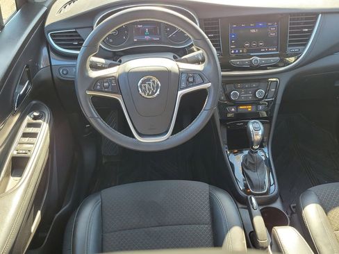 Used 2022 Buick Encore Preferred w/ Safety Package II image 10