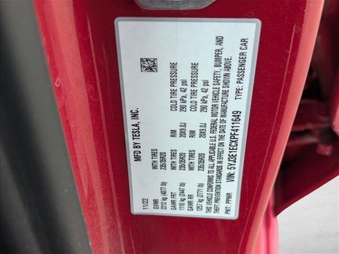 Used 2023 Tesla Model 3 Performance image 16