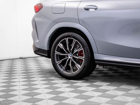 New 2026 BMW X6 xDrive40i w/ Executive Package image 36