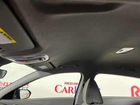 Used 2024 Hyundai Elantra SEL image 22