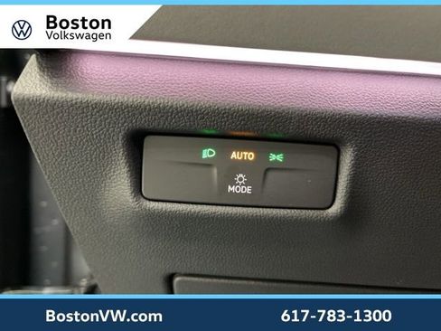 New 2026 Volkswagen Tiguan SE AWD/4WD image 20