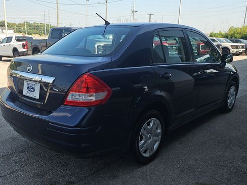 Used 2011 Nissan Versa 1.8 S w/ Plus Pkg FWD image 5