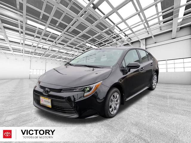 Used 2026 Toyota Corolla LE FWD image 9