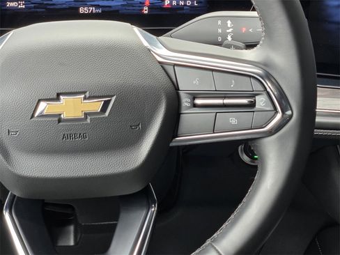 Used 2025 Chevrolet Tahoe LT image 16