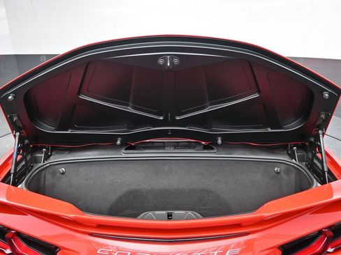 Used 2022 Chevrolet Corvette Stingray w/ Z51 Performance Package image 24