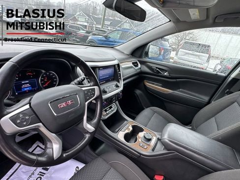 Used 2020 GMC Acadia SLE w/ Driver Convenience Package image 11