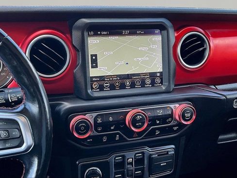 Used 2021 Jeep Wrangler Unlimited Rubicon AWD/4WD image 6