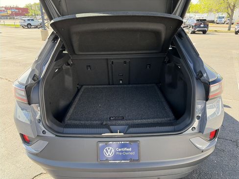 Certified 2024 Volkswagen ID.4 Pro S AWD/4WD image 17
