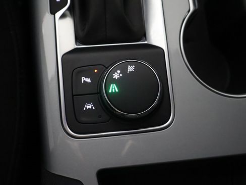 Used 2021 Chevrolet Blazer LT image 46