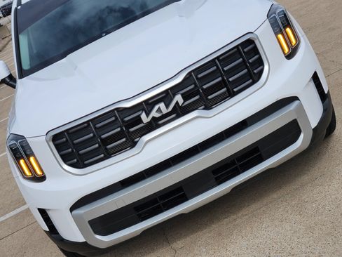 Used 2024 Kia Telluride S w/ S Sunroof Package AWD/4WD image 14