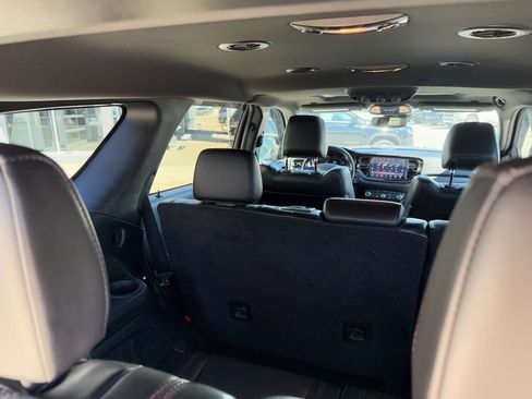 Used 2023 Dodge Durango R/T AWD/4WD image 41
