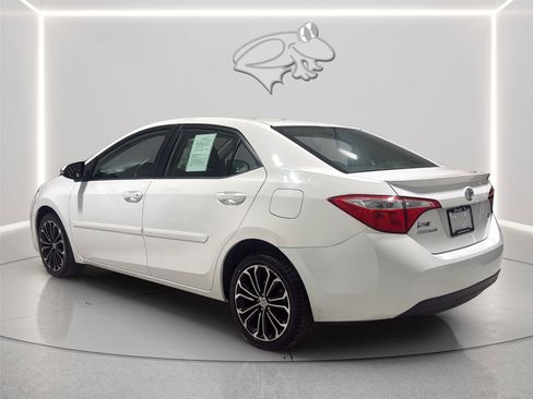 Used 2014 Toyota Corolla S FWD image 3