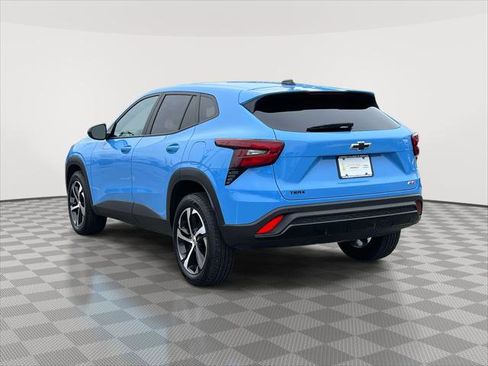 Used 2024 Chevrolet Trax RS w/ Driver Confidence Package image 7