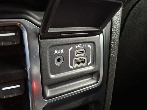 Used 2023 Jeep Wrangler Unlimited Rubicon image 24