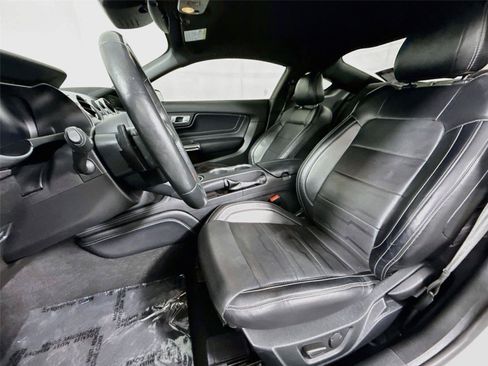Used 2020 Ford Mustang GT Premium w/ GT Performance Package RWD image 2