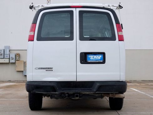 Used 2012 Chevrolet Express 2500 w/ Cold Climate Package image 14