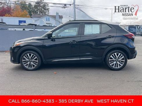 Certified 2024 Nissan Kicks SR image 2