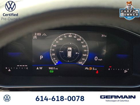 Used 2025 Volkswagen Jetta SE w/ Sunroof Package FWD image 23
