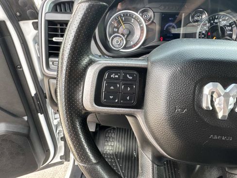 Used 2021 RAM 2500 Tradesman w/ Chrome Appearance Group image 22