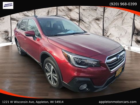Used 2018 Subaru Outback 2.5i Limited image 4