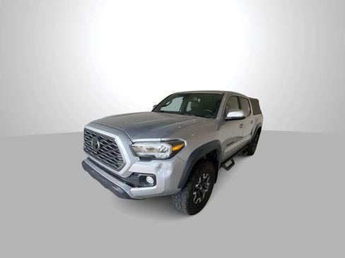 Used 2020 Toyota Tacoma TRD Off-Road w/ TRD Premium Off Road Package image 4