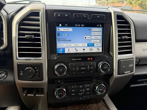 Used 2017 Ford F250 Lariat w/ Lariat Ultimate Package image 18