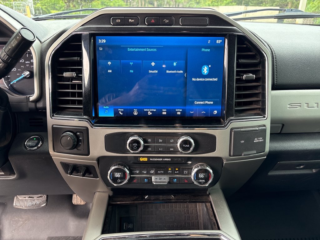Used 2022 Ford F450 Lariat w/ Lariat Ultimate Package AWD/4WD image 28