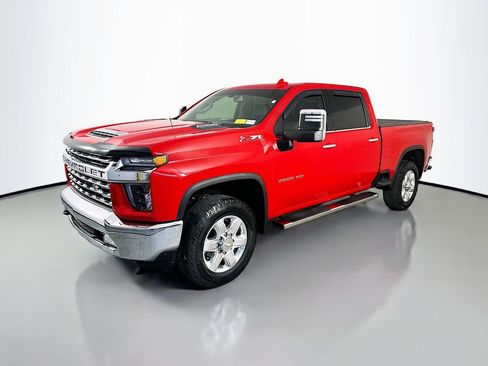 Used 2022 Chevrolet Silverado 2500 LTZ w/ LTZ Convenience Package AWD/4WD image 3