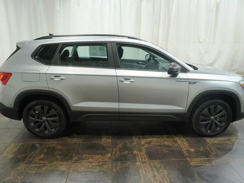 Used 2022 Volkswagen Taos S AWD/4WD image 3