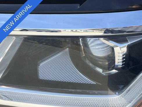 Used 2023 Volkswagen Atlas SE image 9