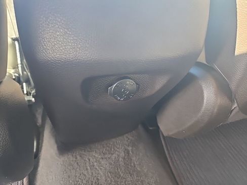 Used 2018 Hyundai Santa Fe Sport 2.0T w/ Cargo Package image 26