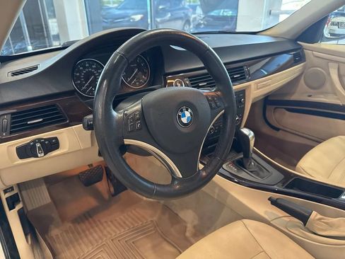 Used 2010 BMW 328i xDrive Coupe AWD/4WD image 14