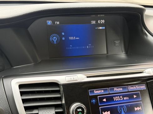 Used 2013 Honda Accord EX-L image 25