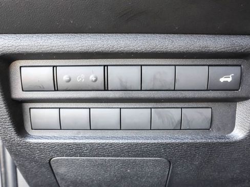 Used 2022 Mitsubishi Outlander SEL image 16