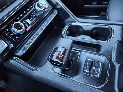 Certified 2024 GMC Sierra 1500 AT4 w/ Technology Package image 25