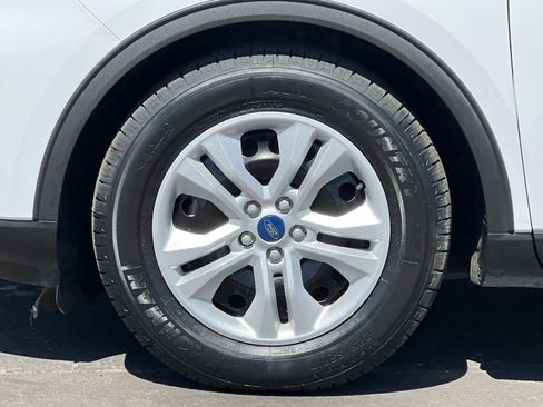 Used 2020 Ford Escape S image 25