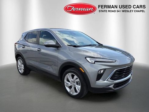 Used 2024 Buick Encore GX Preferred w/ Advanced Technology Package FWD image 1