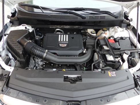 Used 2024 Cadillac XT6 Luxury w/ LPO, Floor Liner Package FWD image 57