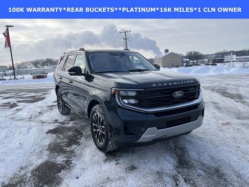 Certified 2025 Ford Expedition Platinum image 4